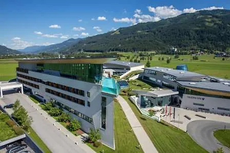 Hotel Tauern Zell Am 4*